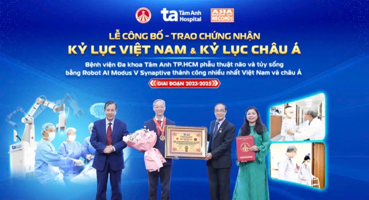 Tam Anh Hospital sets Asia record in AI-assisted neurosurgery